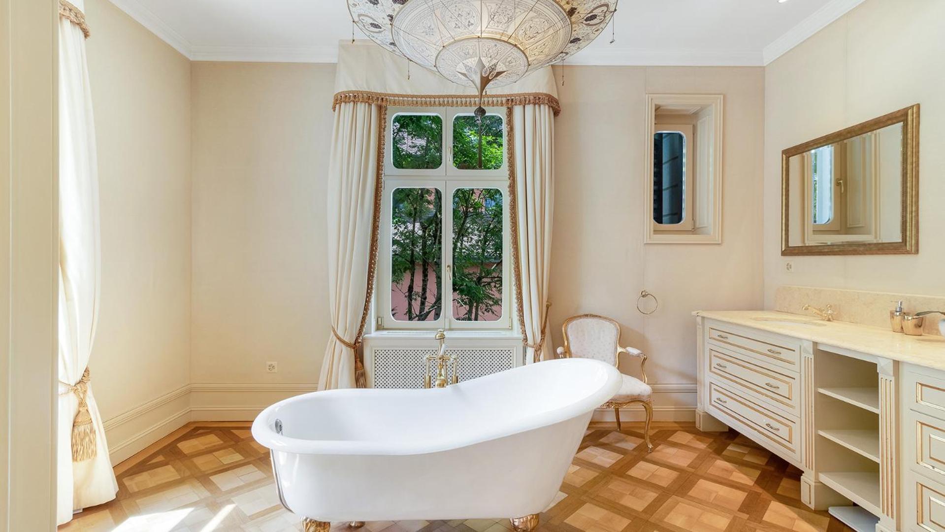 Entire Zurich Villa, Your Private Luxury Escape With In House Staff 외부 사진