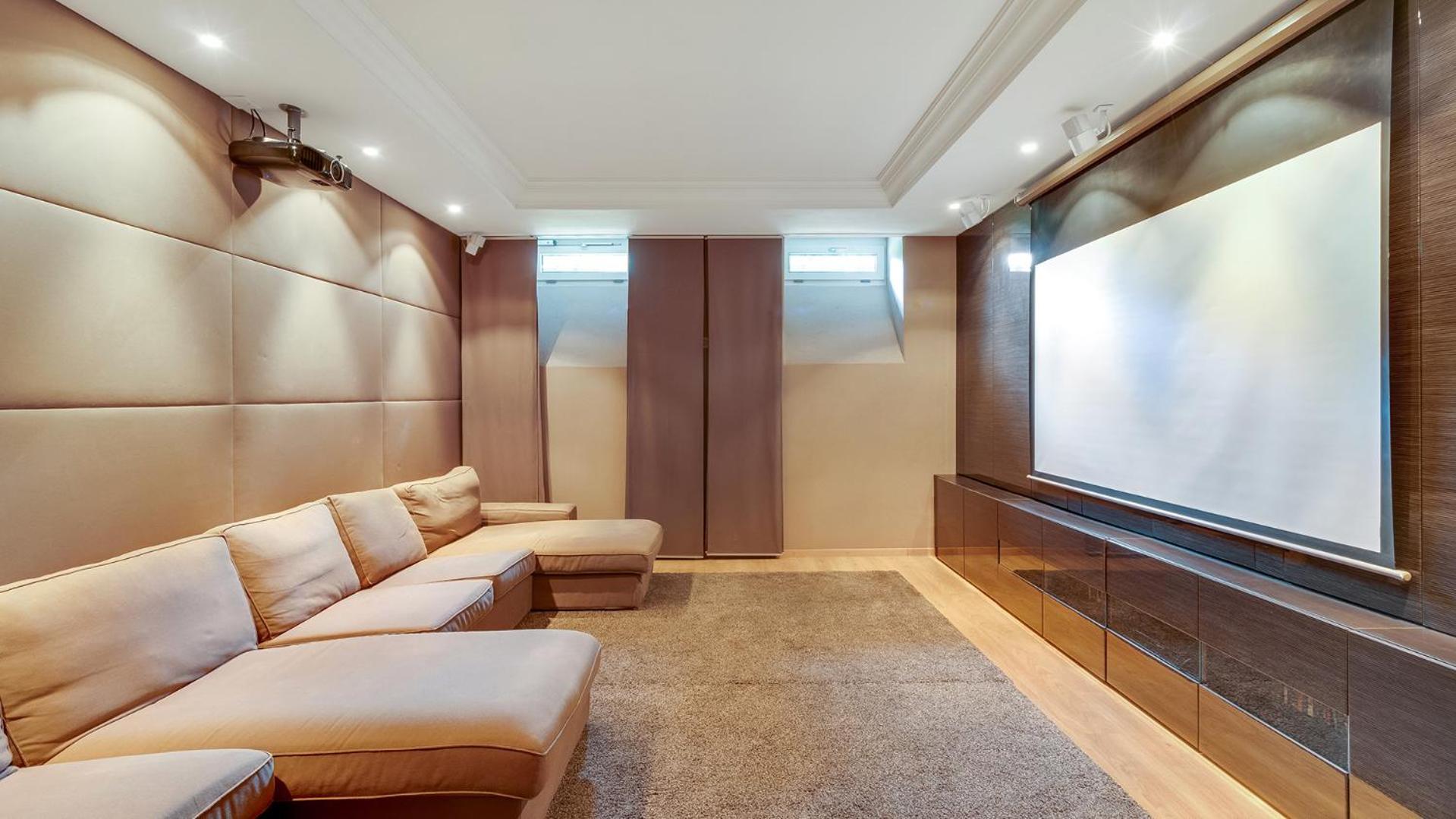 Entire Zurich Villa, Your Private Luxury Escape With In House Staff 외부 사진
